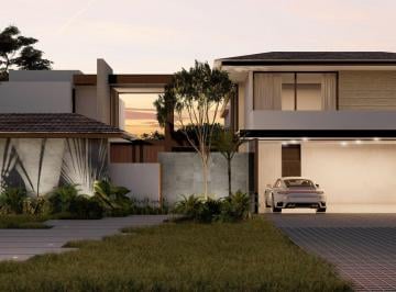 Casa · 1400m² · 5 Recámaras · 6 Estacionamientos · Casa en Venta, Lagos del Sol