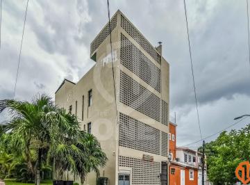 Edificio · 25m² · Edificio Comercial en Venta, Lombardo Toledano