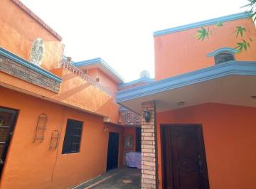 Casa · 233m² · 4 Recámaras · 3 Estacionamientos · Casa en Tampico