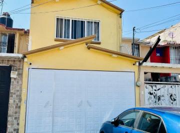 Casa en condominio · 120m² · 3 Recámaras · 3 Estacionamientos · Casa en Condominio en Venta en Ecatepec de Morelos - (4)