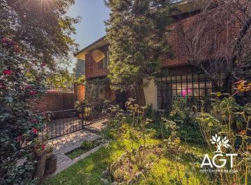 Casa de 4 habitaciones, Huixquilucan · Casa Para Remodelar con 373 m² de Superficie de Terreno en La Mejor Zona de La Herradura