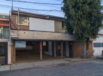 Casa · 280m² · 3 Recámaras · 2 Estacionamientos · Casa en Vértice