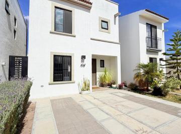 Casa · 113m² · 3 Recámaras · 2 Estacionamientos · Casa en Venta en Provenza Residencial, El Marques, Queretaro