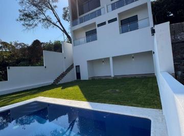 Casa · 381m² · 3 Recámaras · 3 Estacionamientos · Casa en Venta en Lomas de Tetela, Cuernavaca