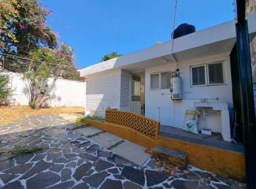 Casa de 2 habitaciones, Cuernavaca · Venta Casa Sola en Calle Alvaro Obregon Cuernavaca