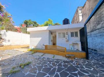 Casa de 2 habitaciones, Cuernavaca · Venta Casa Sola en Calle Alvaro Obregon Cuernavaca