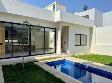 Casa · 188m² · 3 Recámaras · 1 Estacionamiento · Casa Nueva en un Nivel en Colonia Delicias, Cuernavaca