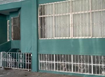 Departamento · 50m² · 2 Recámaras · 1 Estacionamiento · Renta Depto Semi - Amueblado a 835 m de Bodega Aurrera