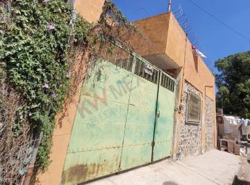 Terreno / Lote , San Pedro Tlaquepaque · Terreno en Venta en Lomas del Cuatro | 237 m² con Construcción en Obra Gris