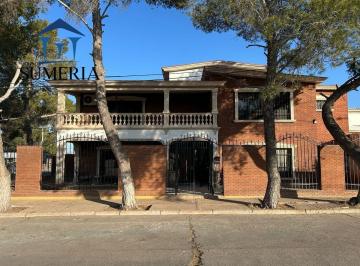 185d3fb1cb5c3bd05b3c98ff399c1a7caab0076844c5500b1e2d0d242f147563 · Casa en Venta Para Parques de San Felipe