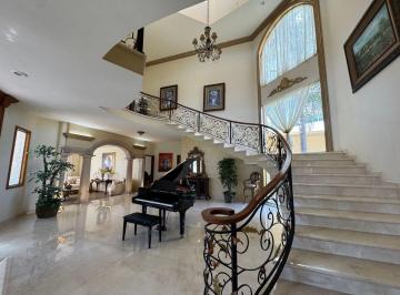 Casa en condominio de 4 habitaciones, Aguascalientes · Campestre Club de Golf Norte Casa en Renta Amueblada
