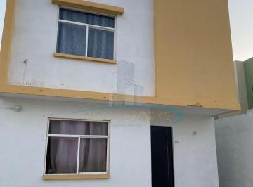 Casa · 3 Recámaras · 3 Estacionamientos · Casa en Venta