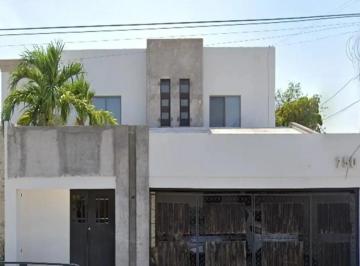 Casa en Venta de 5 habitaciones Zona Norte · Lasm68 - Amplia Residencia en Zona Norte – Espacio y Confort Para Tu Familia