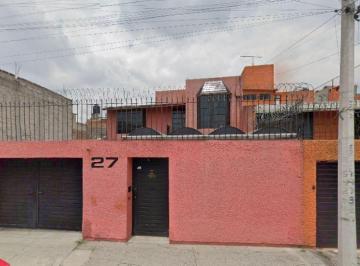 Casa de 3 habitaciones, Iztapalapa · Casa en Venta en Calle Cereales Valle del Sur Iztapalapa