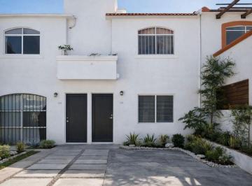 Casa de 2 habitaciones, Benito Juárez · Venta de Amplia Casa en Cancún, Quintanaroo, Méx. Solo Recursos Propios.