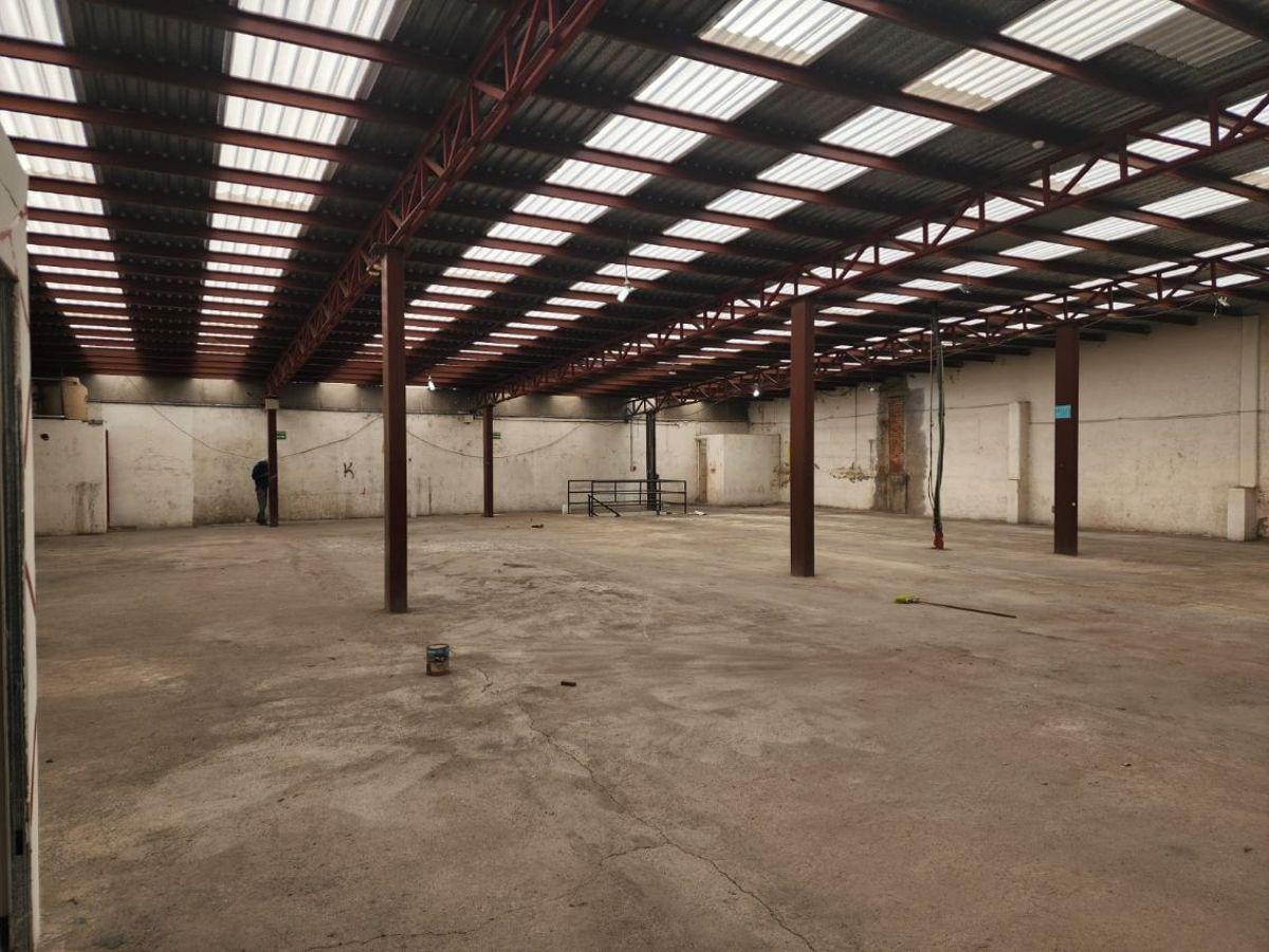 Commercial Space for Rent at Tejalpa Intersection