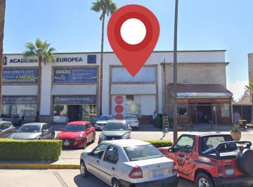 Local comercial · 213m² · 100 Estacionamientos · Local en Renta Plaza Palmas Paseo del Moral León, Gto