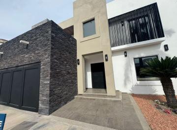 Casa de 4 habitaciones, Hermosillo · Casa en Venta Colonia Raquet Club, Enseguida de Consulado Americano en Hermosillo, Sonora.