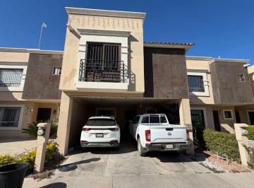 Casa de 3 habitaciones, Hermosillo · Casa en Venta en Verona Residencial por Camino del Seri. Hermosillo, Sonora.
