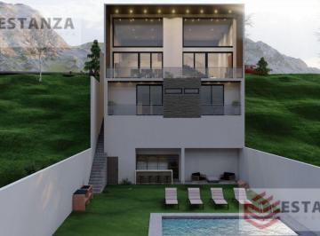 Casa · 381m² · 3 Recámaras · 3 Estacionamientos · Lomas de Tetela Casa - Clave Cs305