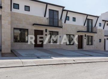 Casa de 3 habitaciones, Querétaro · Casa en Venta en El Refugio, Querétaro