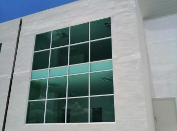 1 · Bodega de 1090 m² en Renta en Parque Grand Bajio!