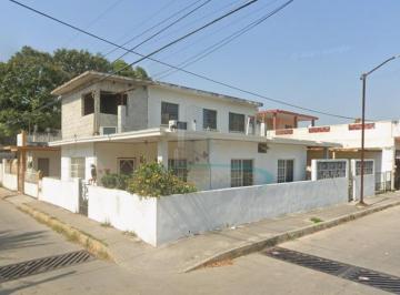 Casa · 121m² · 3 Recámaras · Casa en Colonia Morelos, Tampico