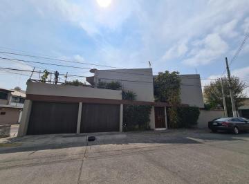 Casa de 4 habitaciones, Naucalpan de Juárez · Se Vende Amplia Casa en Los Pastores Naucalpan de Juarez