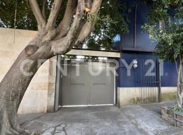 Casa · 466m² · 6 Recámaras · 4 Estacionamientos · Terreno en Venta de 526 m² y Construcción de 466 m² Las Águilas, Álvaro Obregón.