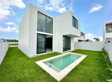 1 · Casa en Venta en Privada Soluna Merida Yucatan