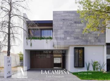 1 · Amplia Casa en La Campiña con Hermoso Jardín y Gran Plusvalía