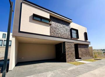 Casa de 3 habitaciones, Metepec · Casa en Venta, Residencial Maritage, Metepec, Sálida a Av Tecnologico, a Unos Minutos del Garis