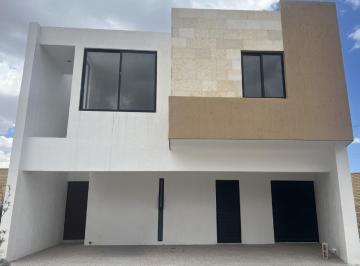Casa · 253m² · 3 Recámaras · 3 Estacionamientos · Casa en Venta Tarragona
