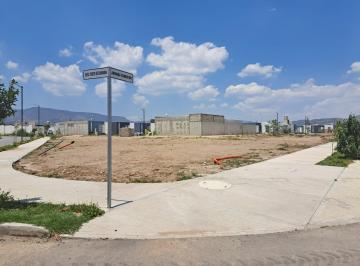 Terreno / Lote , Mineral de la Reforma · Se Renta Terreno Comercial en Esquina. Av Principal.