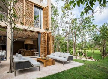 Casa de 4 habitaciones, Solidaridad · Casa en Venta en Palm Villas, Playa del Carmen