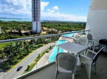 Departamento · 113m² · 2 Recámaras · 2 Estacionamientos · Bonito Departamento en Venta 2 Rec Malecon Americas