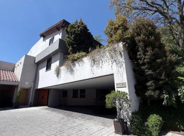 Casa de 5 habitaciones, Cuajimalpa de Morelos · Casa en Venta Dentro de Cerrada en Bosques de Las Lomas