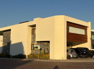 Casa de 5 habitaciones, Querétaro · Casa en Venta en Cumbres del Lago, Juriquilla.