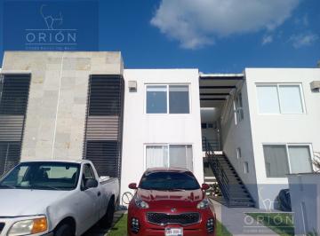 Departamento · 83m² · 2 Recámaras · 1 Estacionamiento · Departamento Venta Primer Nivel Cerca Viñedos Queretaro