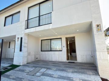 Casa · Viviendas Nuevas de Diseño Vanguardista con Excelente Plusvalía – León, Gto.