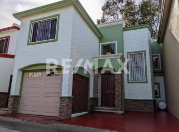 Casa · 180m² · 3 Recámaras · 2 Estacionamientos · Casa en Renta Alondra Residencial Fraccionamiento Geronimo Meza - (4)