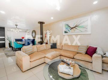 Casa · 290m² · 3 Recámaras · Casa en Venta - (4)
