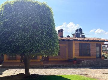 Casa · 350m² · 3 Recámaras · 6 Estacionamientos · Casa en Renta - (4)