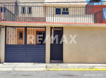 56c83169fd22f2cd1d7eb96a8cb8fe0eac968296cfe0e9d64c39637cf358d29c · Mvt Casa en Venta en Arcos de La Hacienda, Cuautitlán Izcalli
