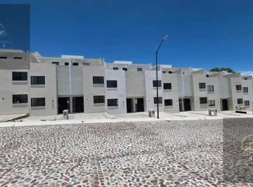 Casa · 93m² · 3 Recámaras · 1 Estacionamiento · Casa en Fraccionamiento Colinas del Santuario