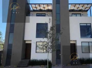 Casa · 133m² · 3 Recámaras · 2 Estacionamientos · Casa en Zákia