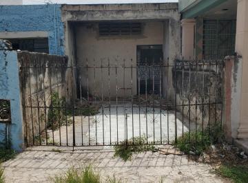 Casa de 1 habitación, Mérida · Bodega / Casa Para Remodelar en Chuminópolis, Mérida