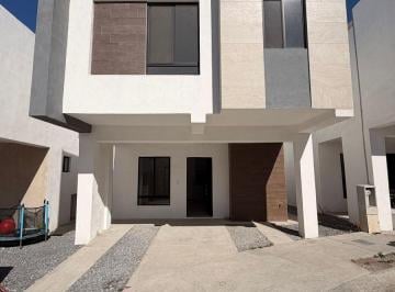 Casa de 3 habitaciones, Saltillo · Venta Casa Privanzas Mirasierra