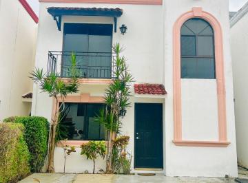 Casa de 3 habitaciones, Benito Juárez · Casa en Venta en Cancún Centro en Residencial Peivado San Geronimo