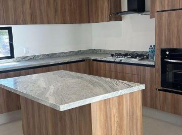 f2a8dab4f2e8fc9a7fd79cf83507c4e25afa5f27cebb5c214dec6b8be3e4f4ea · Casa en Venta en Fraccionamiento Tarragona